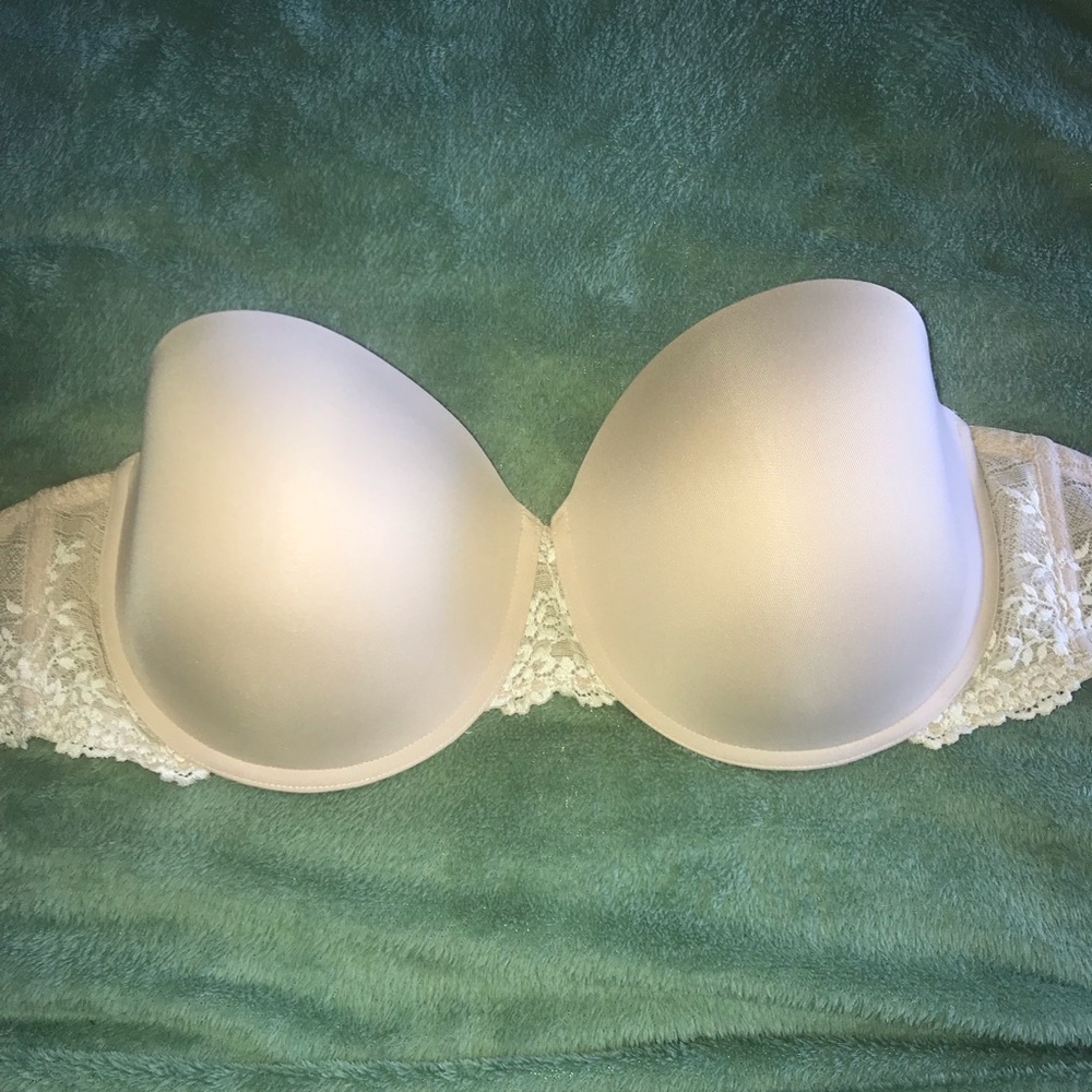 38DD strapless Wacoal nude bra
